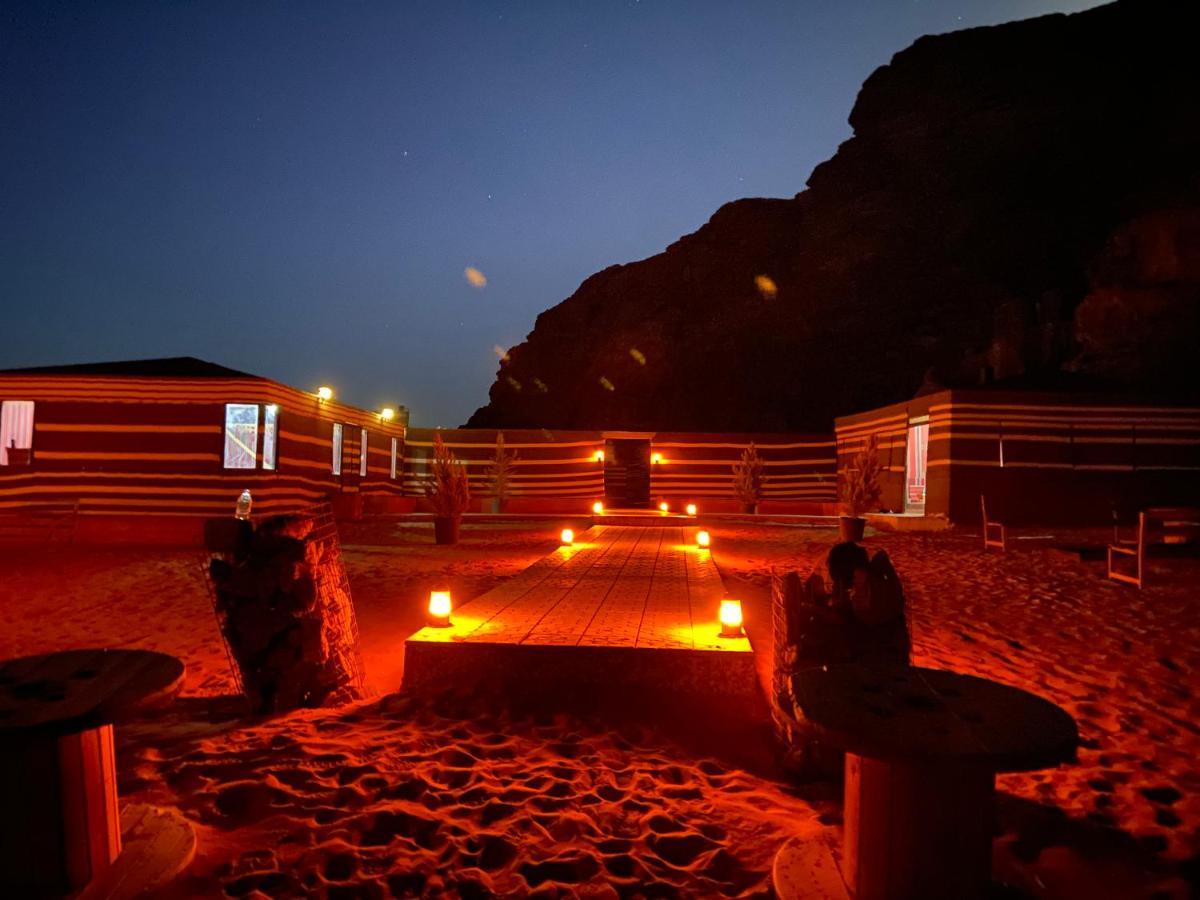 Wadi Rum Legend Camp Luaran gambar