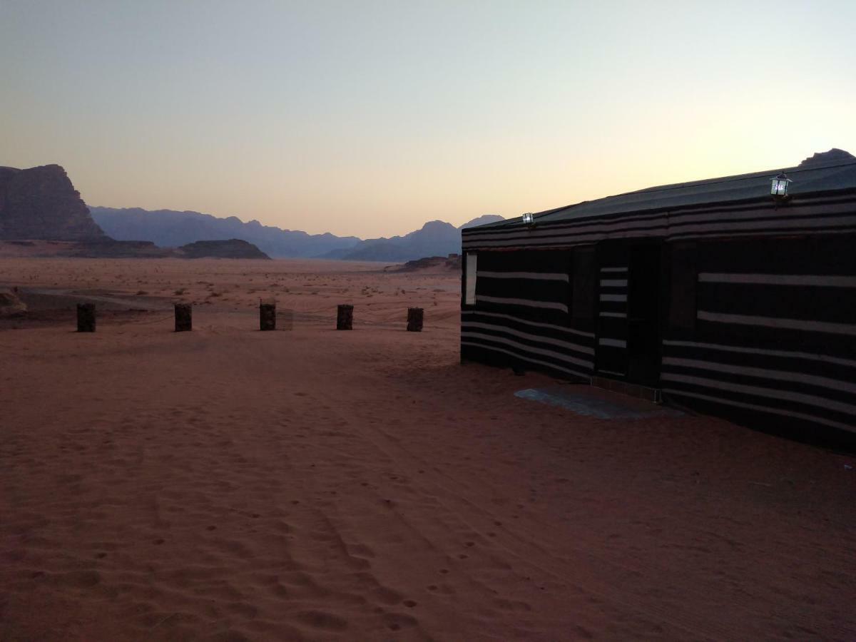 Wadi Rum Legend Camp Luaran gambar