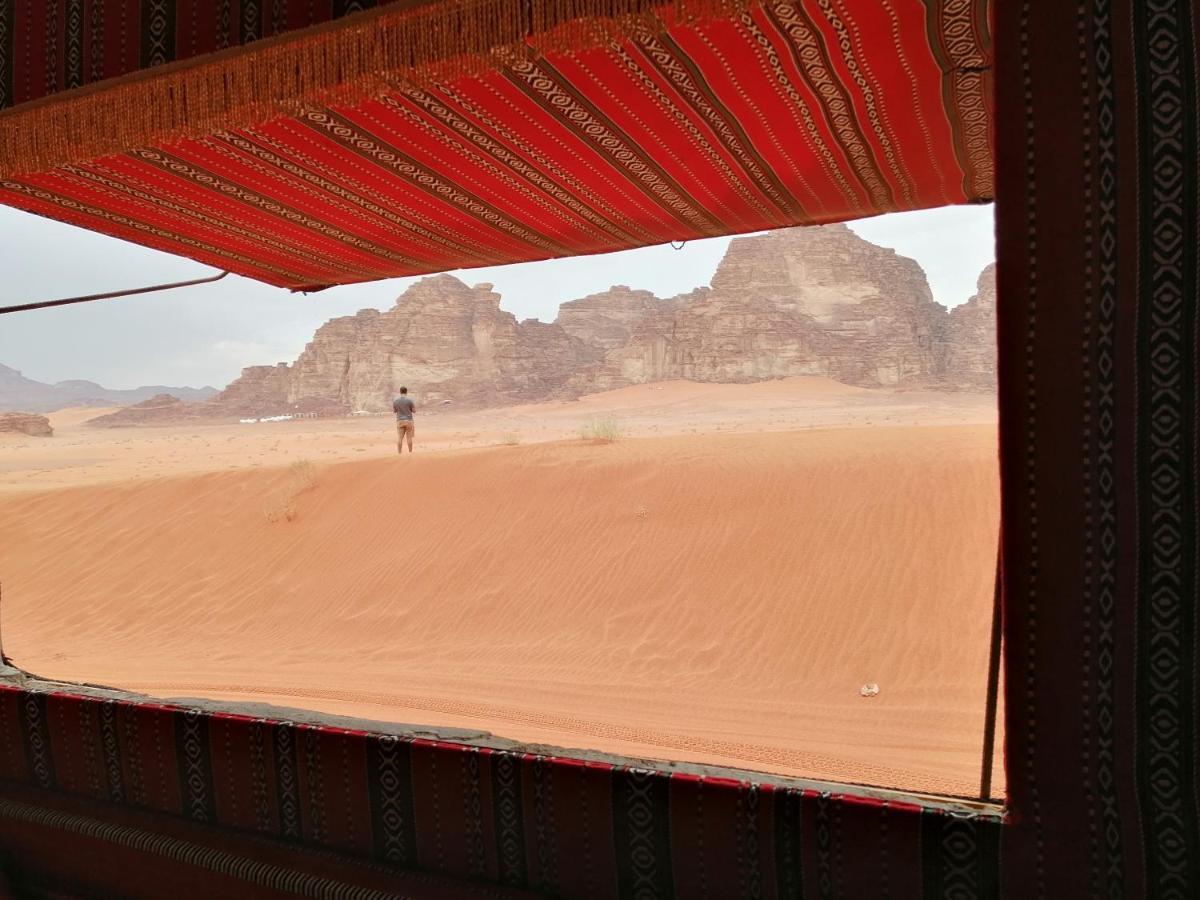 Wadi Rum Legend Camp Luaran gambar